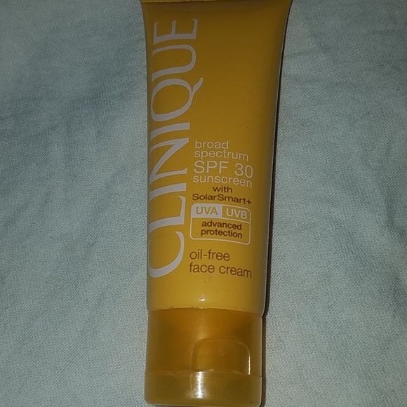 clinique face cream spf 30
